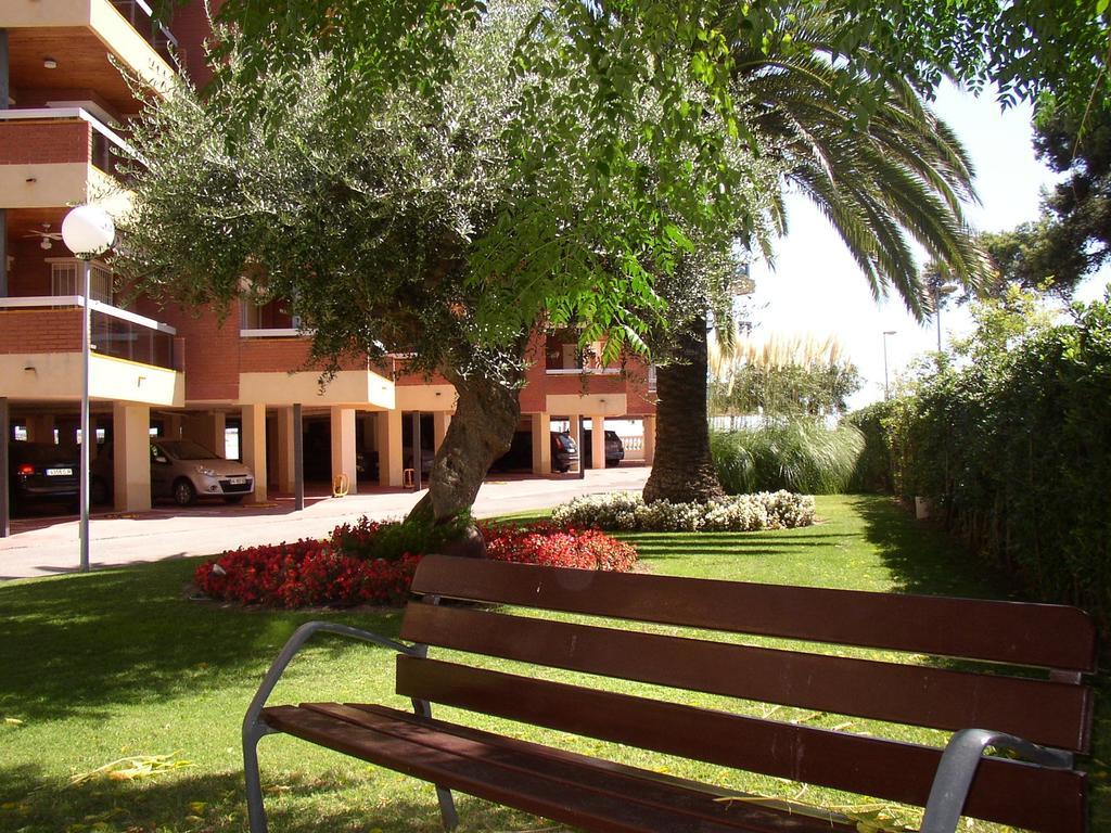 קמברילס Apartamentos Alquihouse Vilafortuny מראה חיצוני תמונה