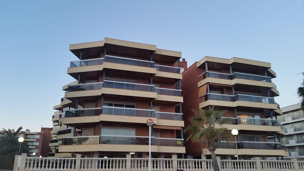 קמברילס Apartamentos Alquihouse Vilafortuny מראה חיצוני תמונה